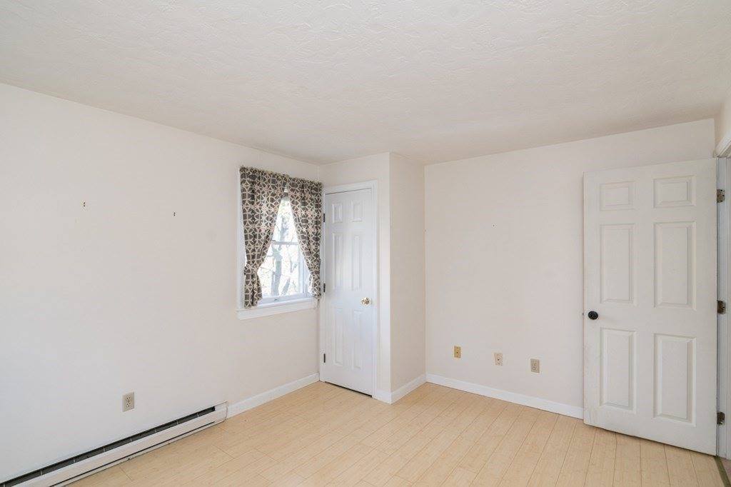 3 Stockholm St, Worcester, MA 01607
