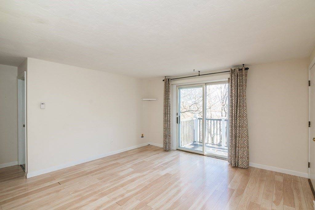 3 Stockholm St, Worcester, MA 01607