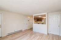 3 Stockholm St, Worcester, MA 01607