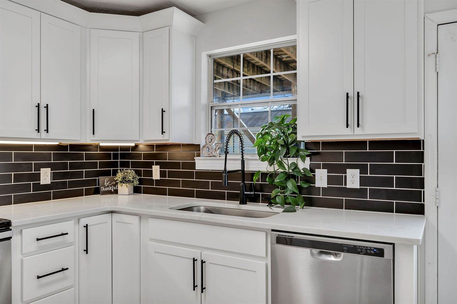 328 Timberglenn Dr, Smyrna, TN 37167