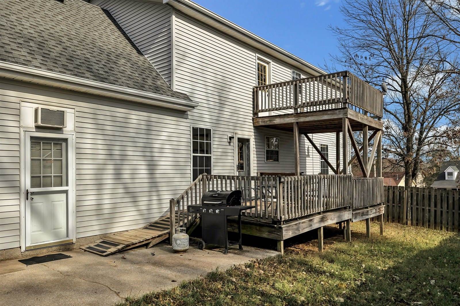 328 Timberglenn Dr, Smyrna, TN 37167