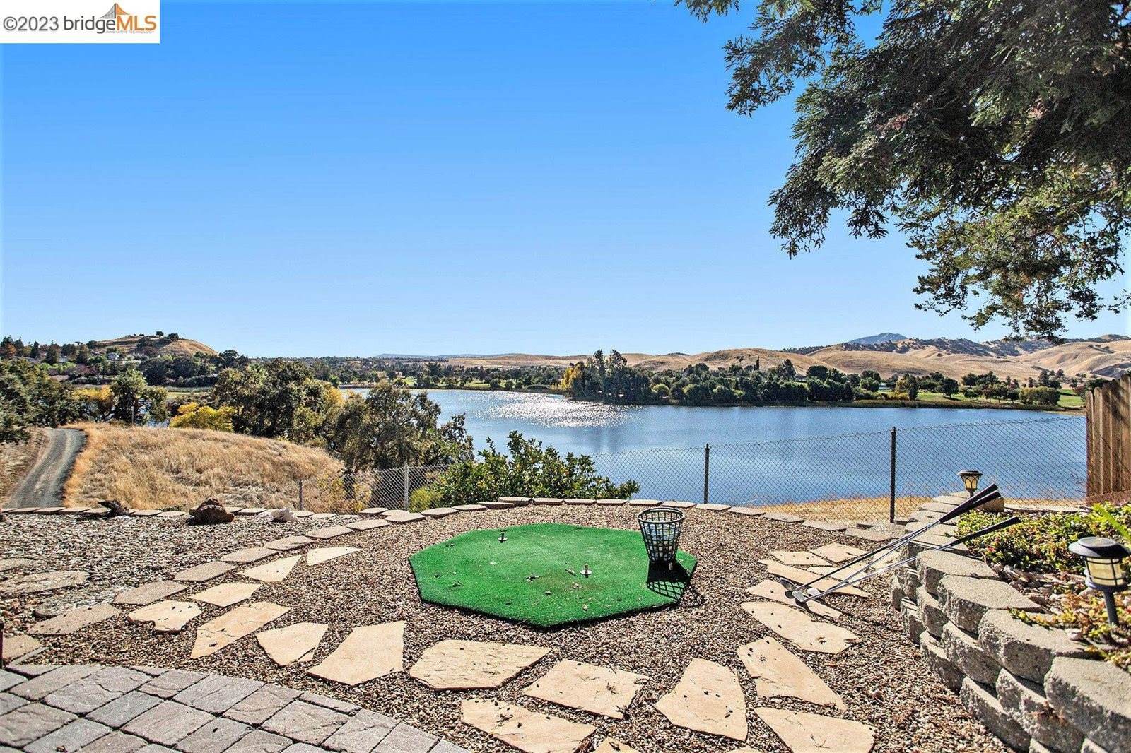 4113 South Royal Links Cir, Antioch, CA 94509