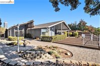 4113 South Royal Links Cir, Antioch, CA 94509