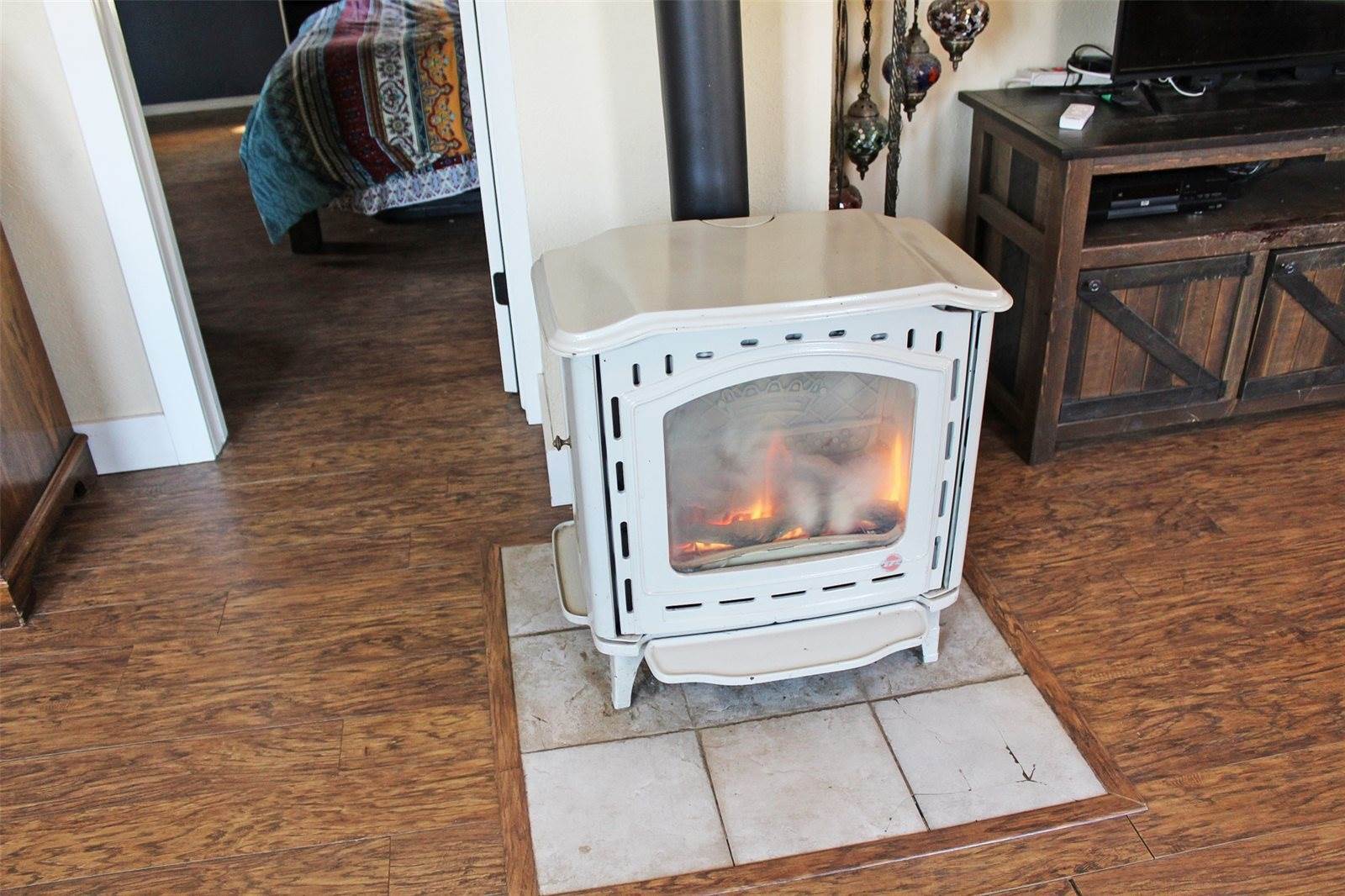 409 East 3rd Street, Stevensville, MT 59870