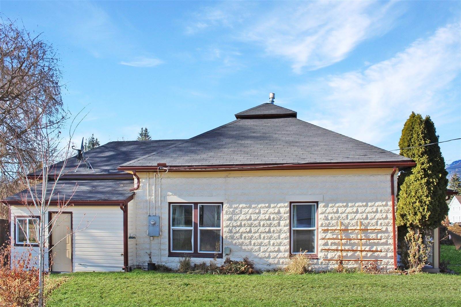 409 East 3rd Street, Stevensville, MT 59870