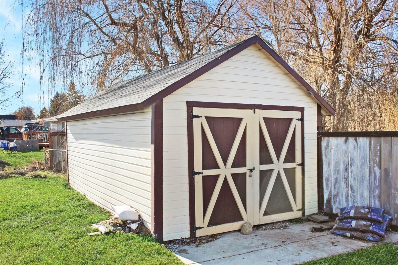 409 East 3rd Street, Stevensville, MT 59870