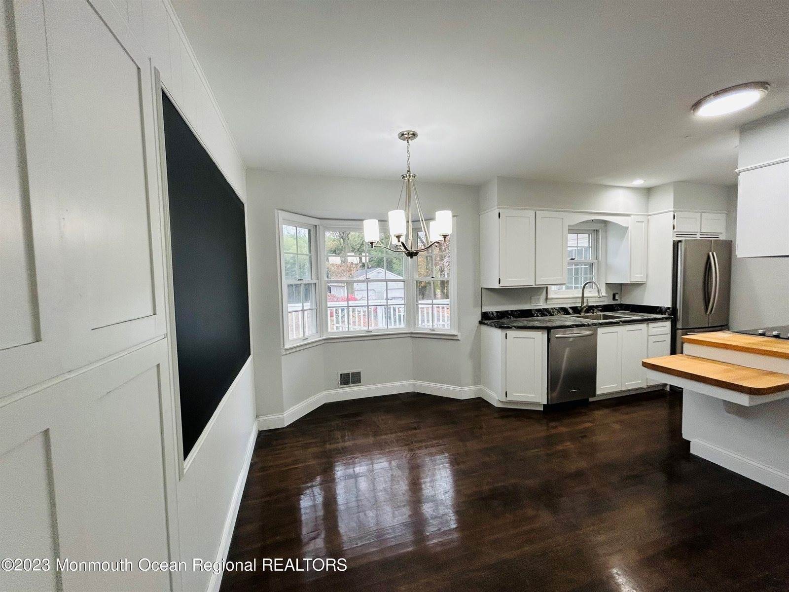 306 Demott Lane, Franklin Township, NJ 08873