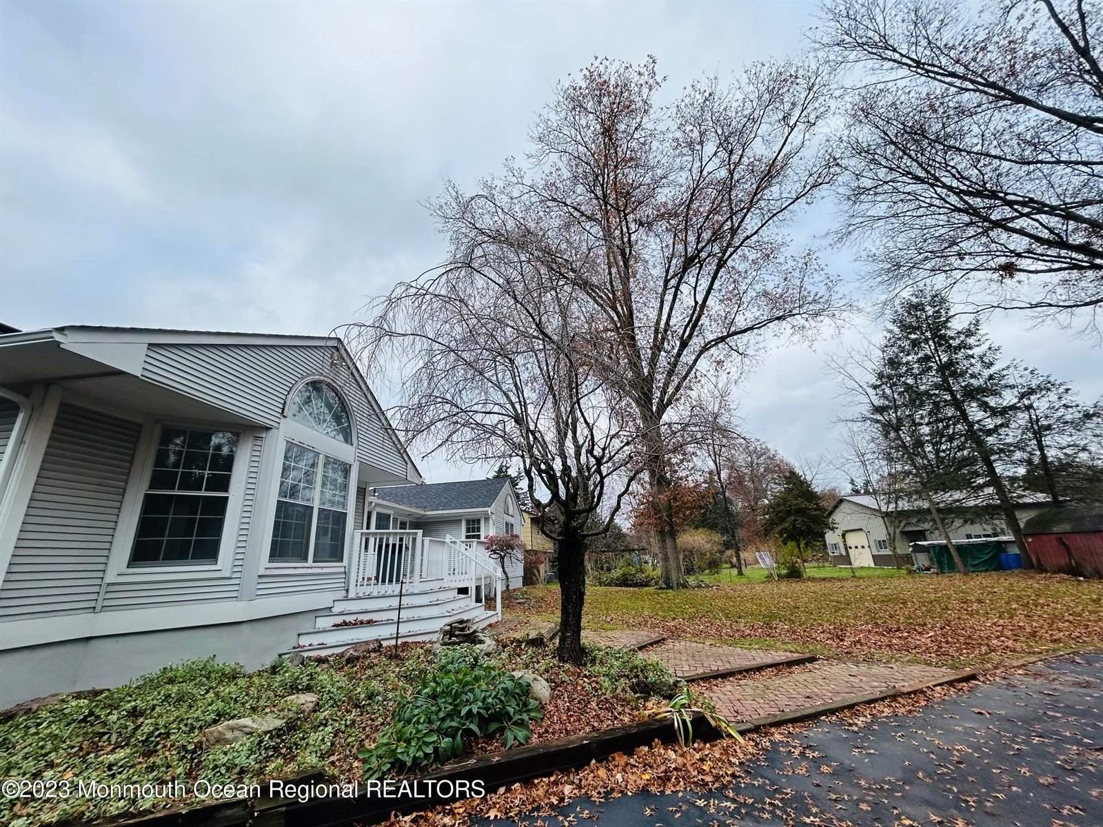 306 Demott Lane, Franklin Township, NJ 08873