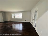 306 Demott Lane, Franklin Township, NJ 08873