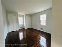 306 Demott Lane, Franklin Township, NJ 08873