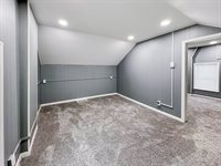 311 North Walnut Avenue, Freeport, IL 61032