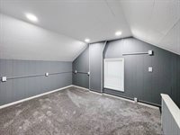 311 North Walnut Avenue, Freeport, IL 61032