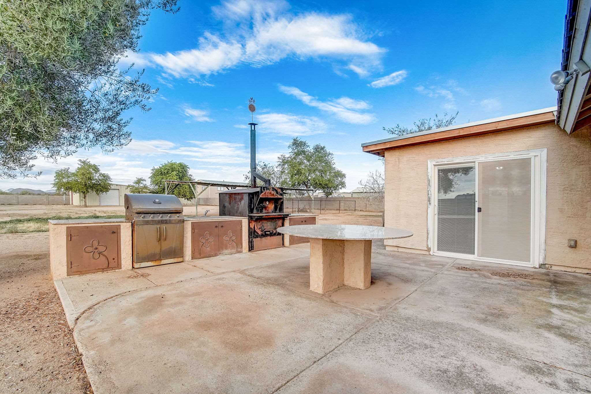 708 East Cloud Road, Phoenix, AZ 85086