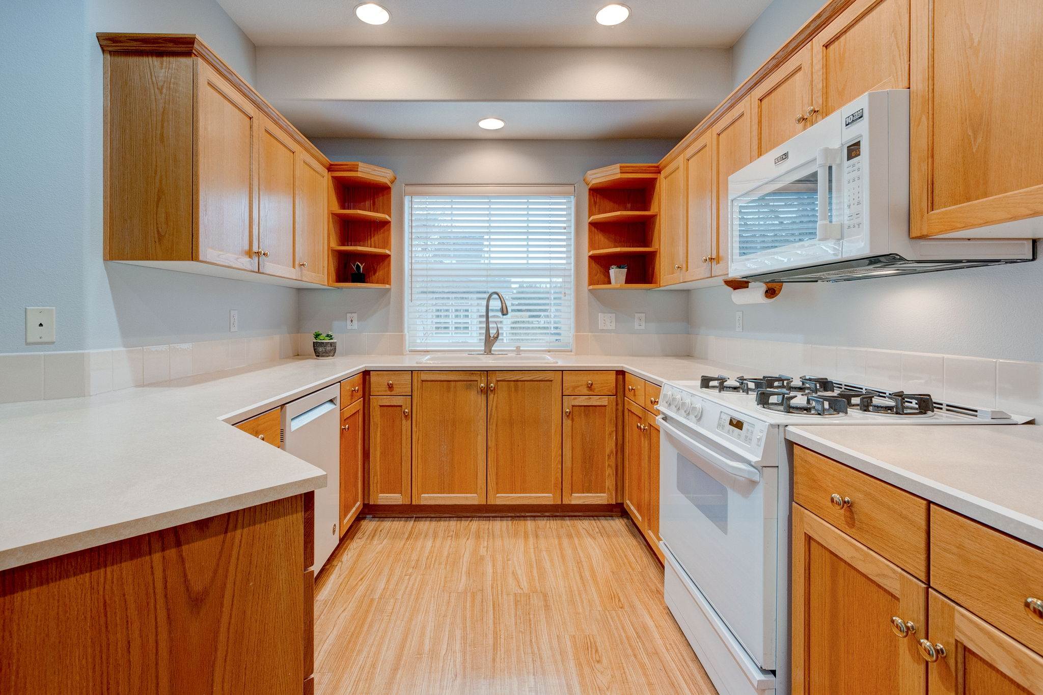 4663 NW Huserik Dr, Portland, OR 97229