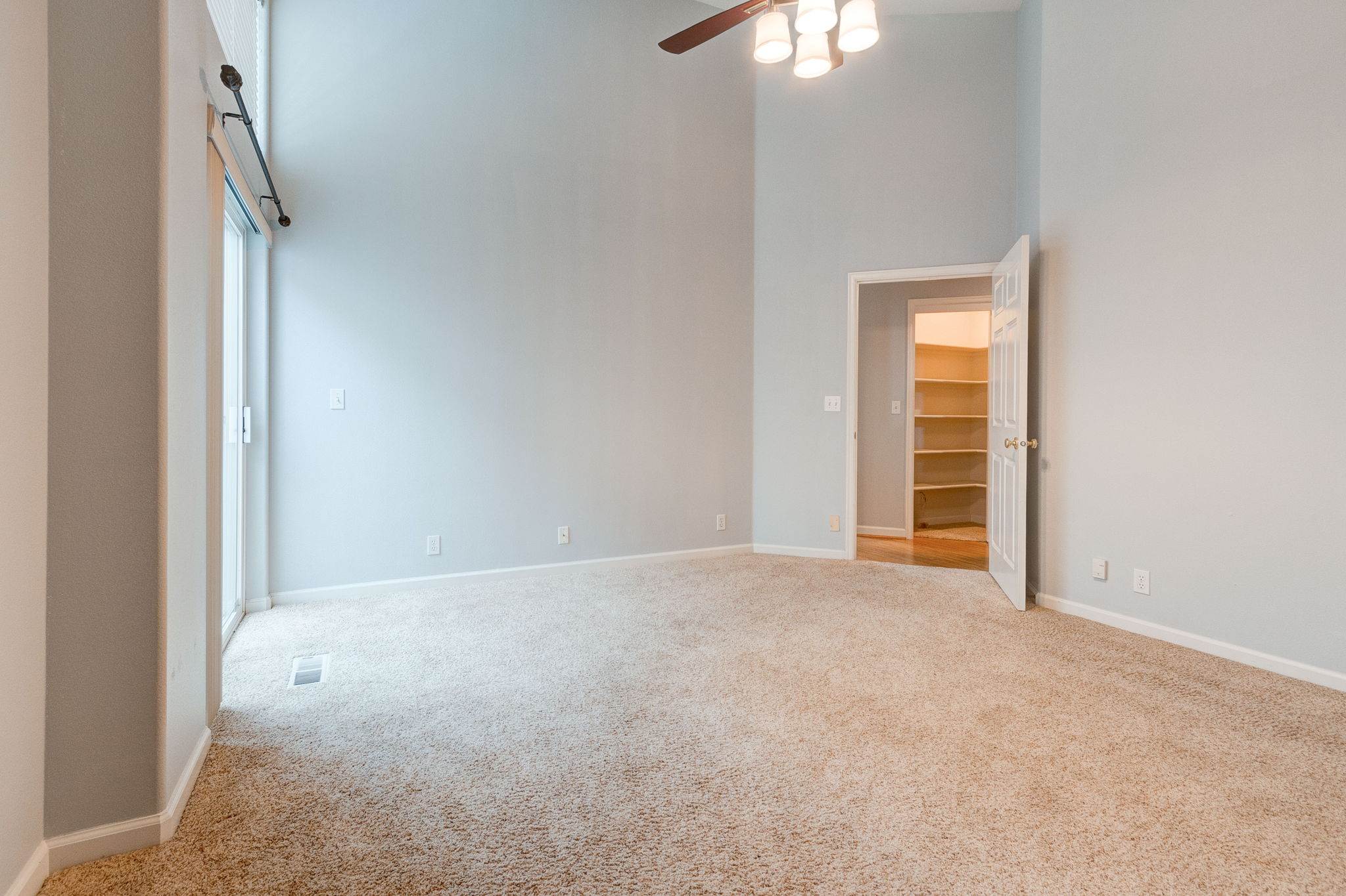 4663 NW Huserik Dr, Portland, OR 97229