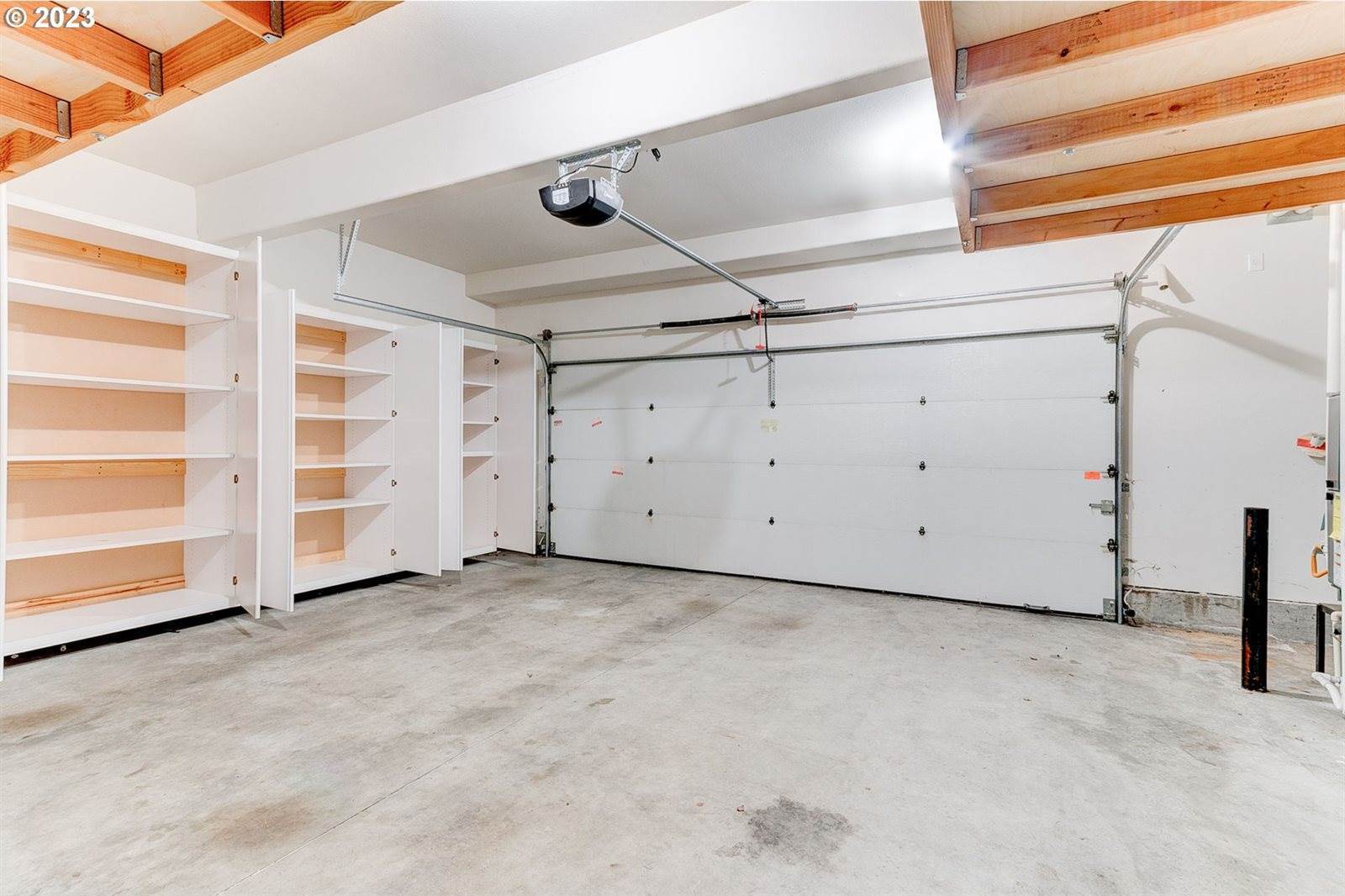 4663 NW Huserik Dr, Portland, OR 97229