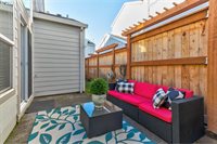 4663 NW Huserik Dr, Portland, OR 97229