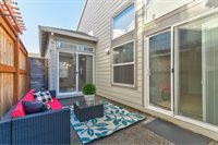 4663 NW Huserik Dr, Portland, OR 97229