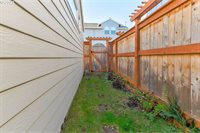 4663 NW Huserik Dr, Portland, OR 97229