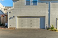 4663 NW Huserik Dr, Portland, OR 97229