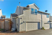 4663 NW Huserik Dr, Portland, OR 97229