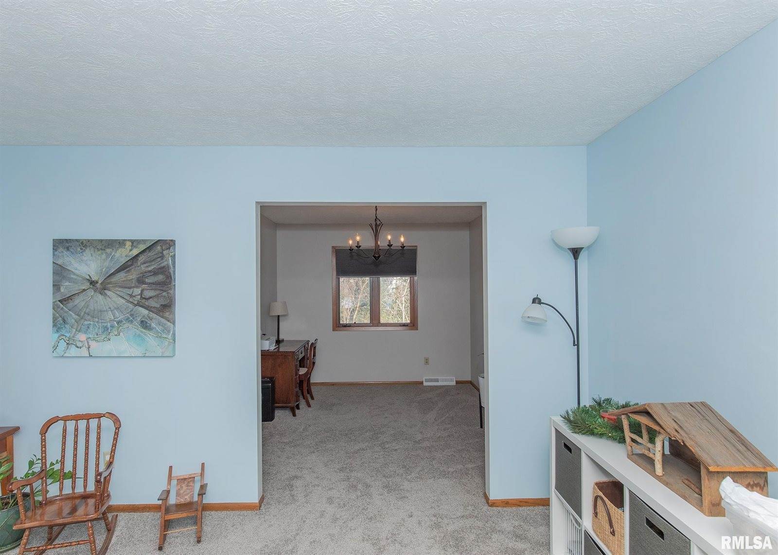 4165 Aspen Hills Drive, Bettendorf, IA 52722