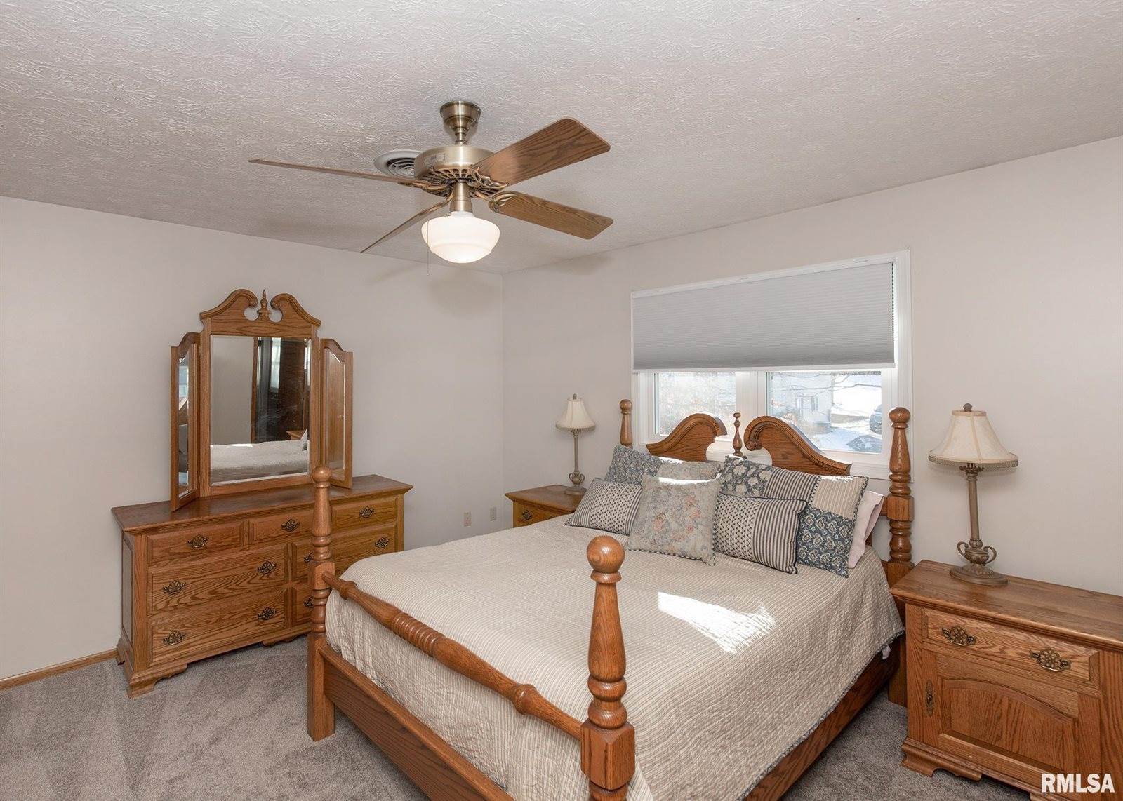 4165 Aspen Hills Drive, Bettendorf, IA 52722