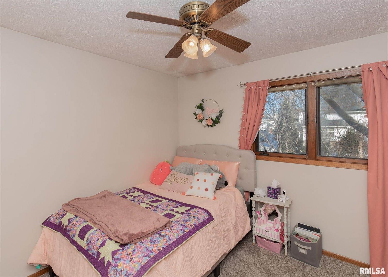 4165 Aspen Hills Drive, Bettendorf, IA 52722