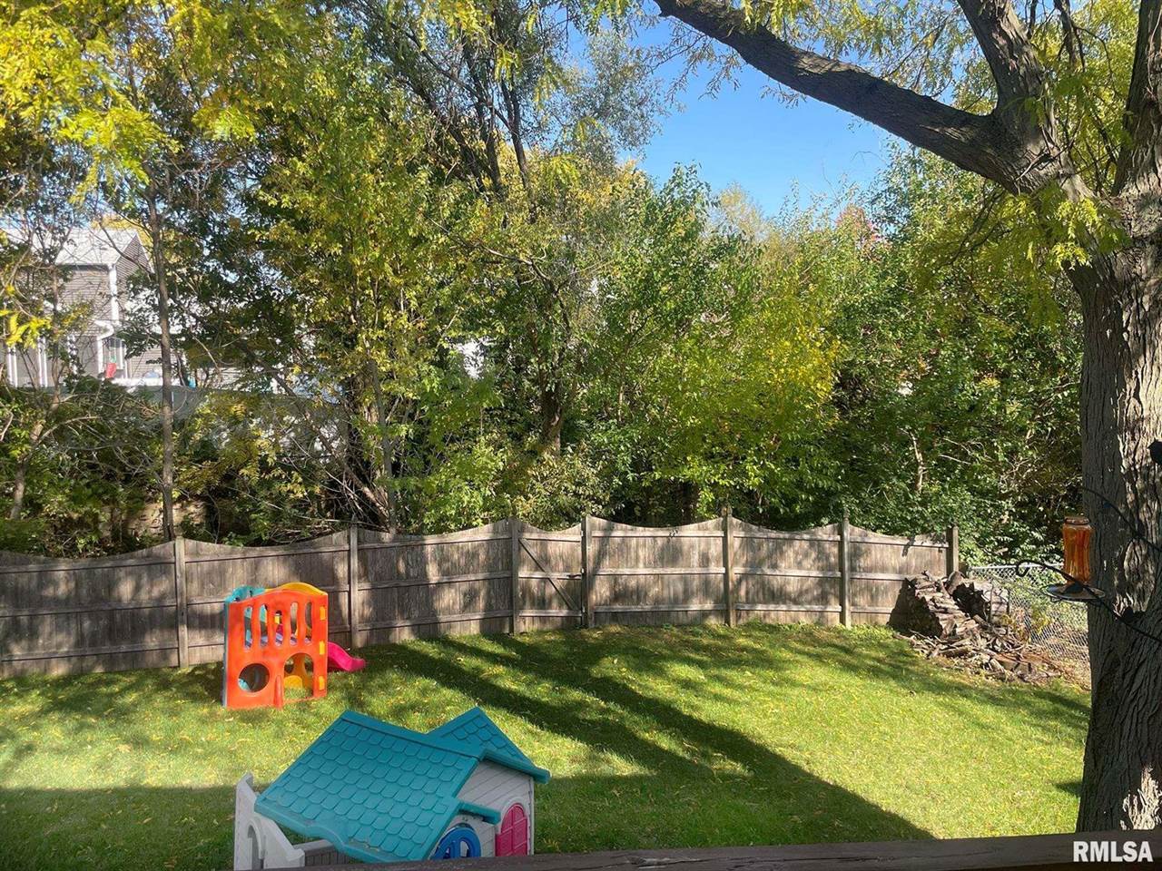 4165 Aspen Hills Drive, Bettendorf, IA 52722