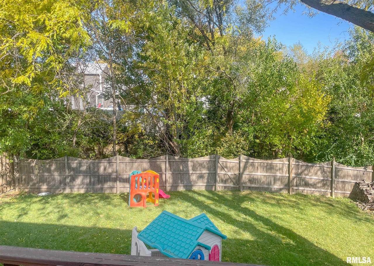 4165 Aspen Hills Drive, Bettendorf, IA 52722