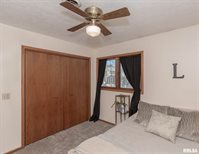 4165 Aspen Hills Drive, Bettendorf, IA 52722