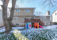 4165 Aspen Hills Drive, Bettendorf, IA 52722