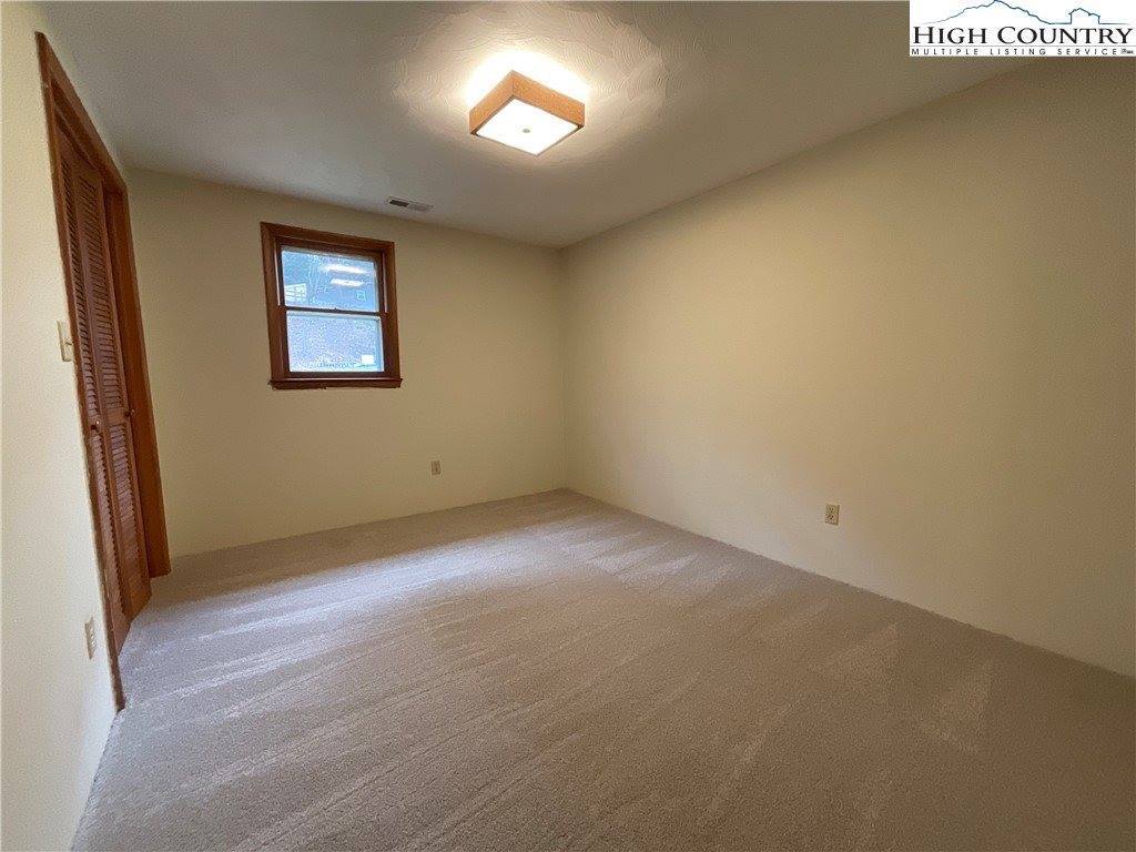 168 Hodges Valley, Boone, NC 28607