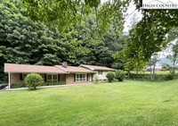 168 Hodges Valley, Boone, NC 28607