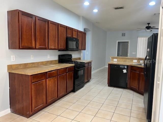 112 East Lake Victoria Circle, Deland, FL 32724