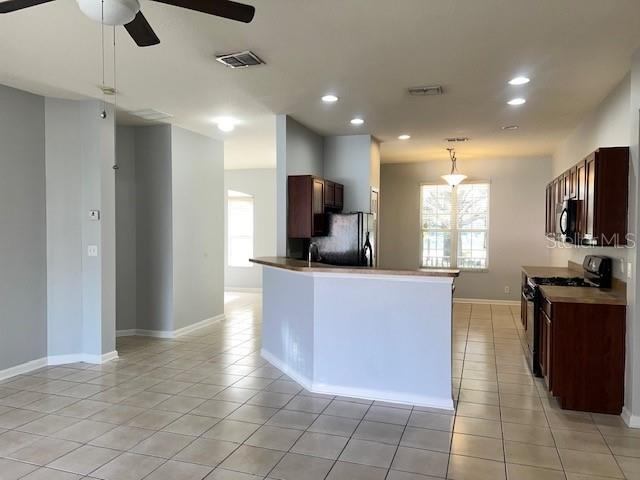 112 East Lake Victoria Circle, Deland, FL 32724