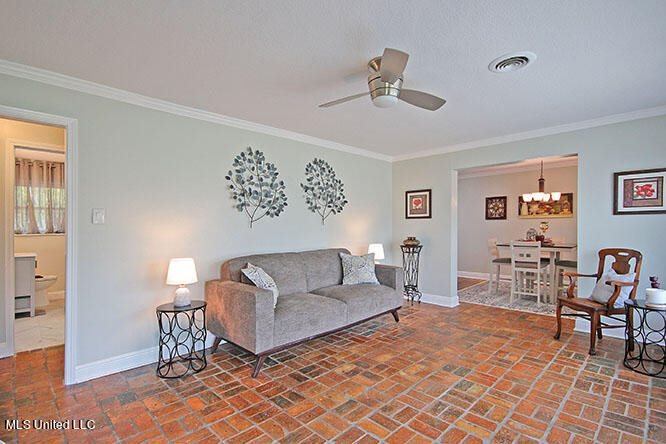 334 Carter Road, Biloxi, MS 39531