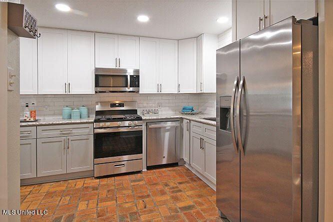 334 Carter Road, Biloxi, MS 39531