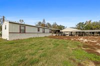 22246 Chinquapin St., Maurepas, LA 70449