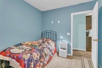 46 Harvard St, Chicopee, MA 01020