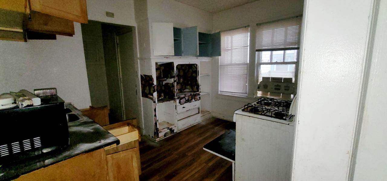 1410 W Chambers STREET #1412, Milwaukee, WI 53206