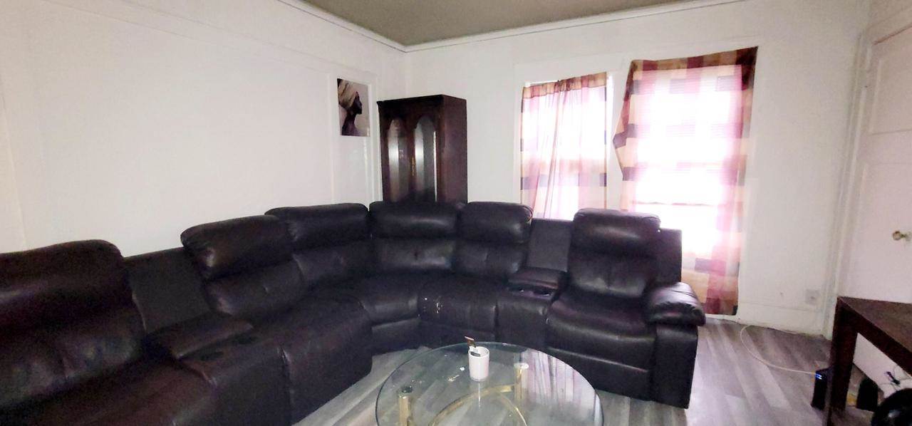 1410 W Chambers STREET #1412, Milwaukee, WI 53206