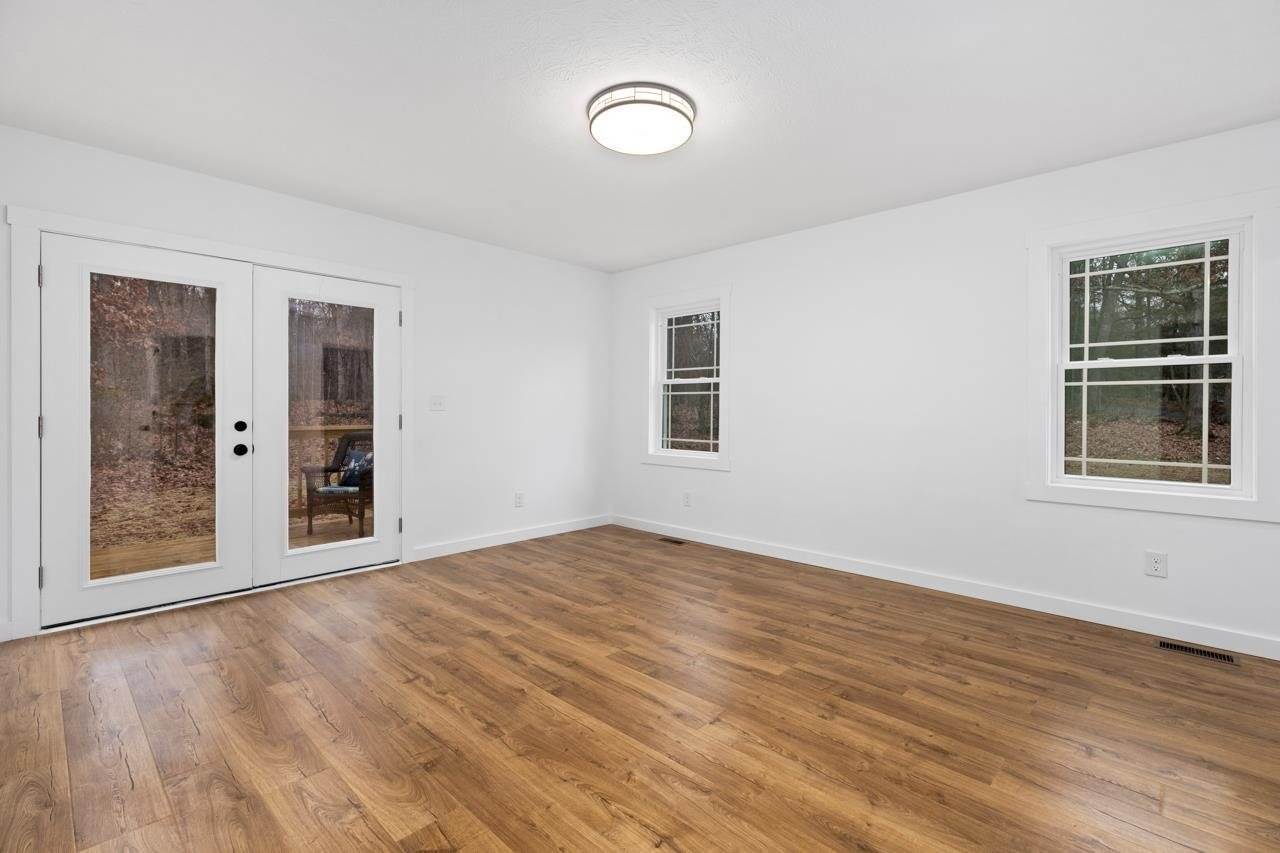 1015 Gardner St, Waynesboro, VA 22980