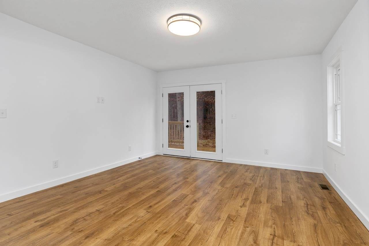 1015 Gardner St, Waynesboro, VA 22980