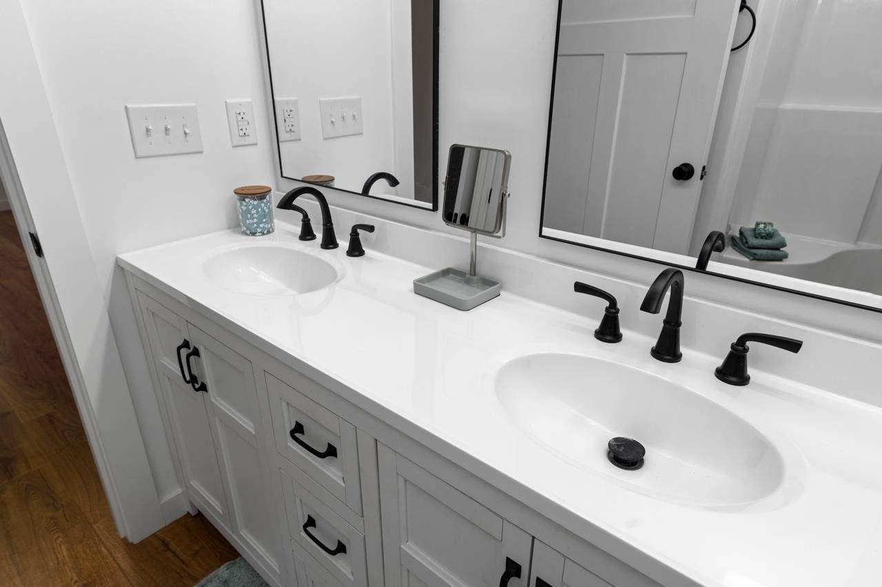 1015 Gardner St, Waynesboro, VA 22980