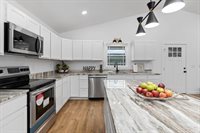 1015 Gardner St, Waynesboro, VA 22980