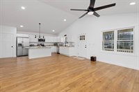 1015 Gardner St, Waynesboro, VA 22980