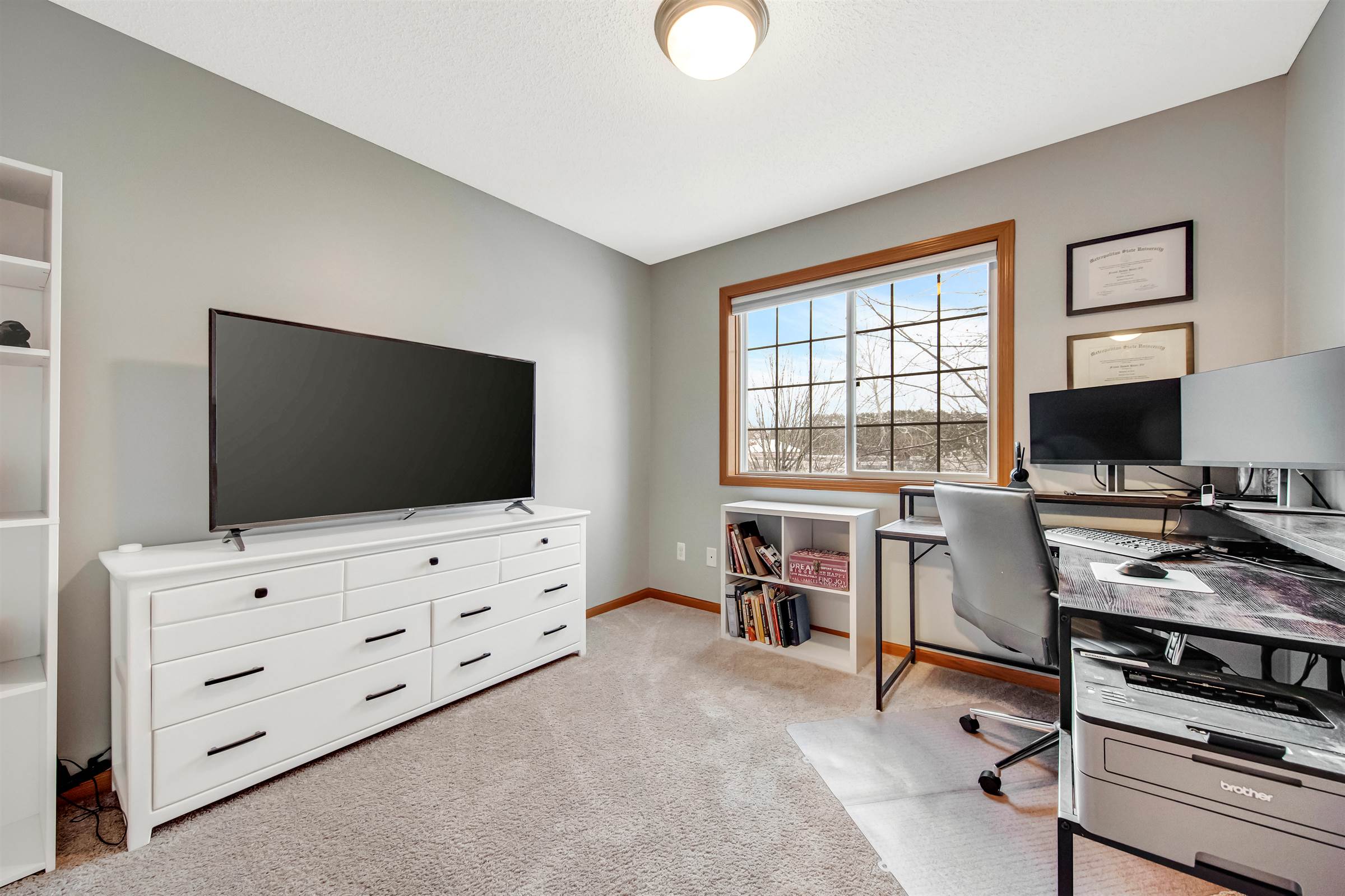 7823 Oak Ct, Lino Lakes, MN 55014