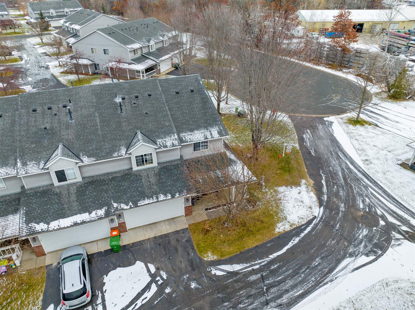 7823 Oak Ct, Lino Lakes, MN 55014