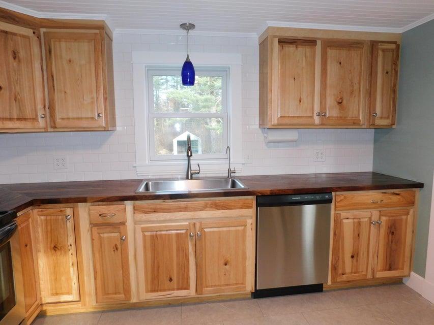 230 Mosher Rd, Gorham, ME 04038